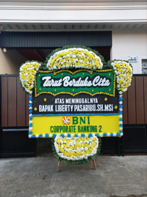 Papan Bunga Duka di Mardingding