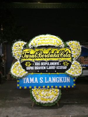 Papan Bunga Duka di Mardingding